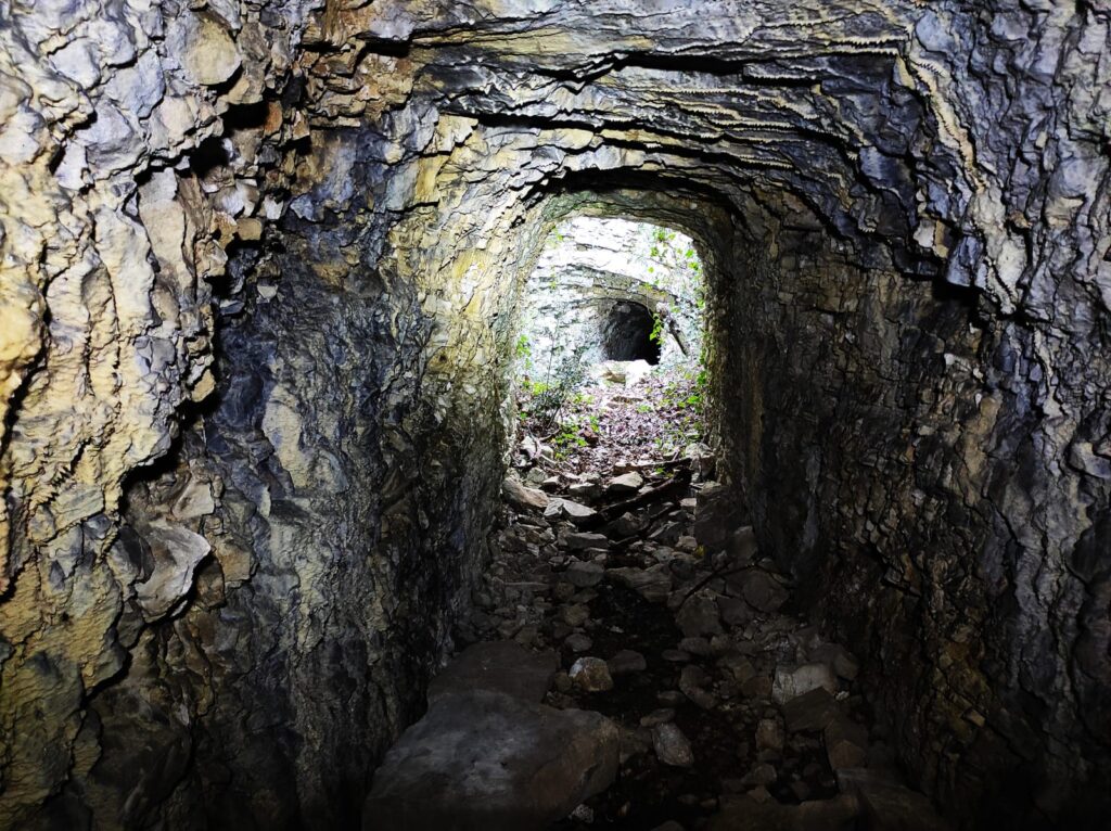 Le trincee e i bunker dei monti Campiani