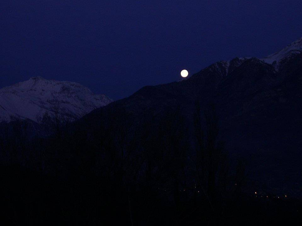 La Luna sopra i Ronchi. Leggende Bresciane