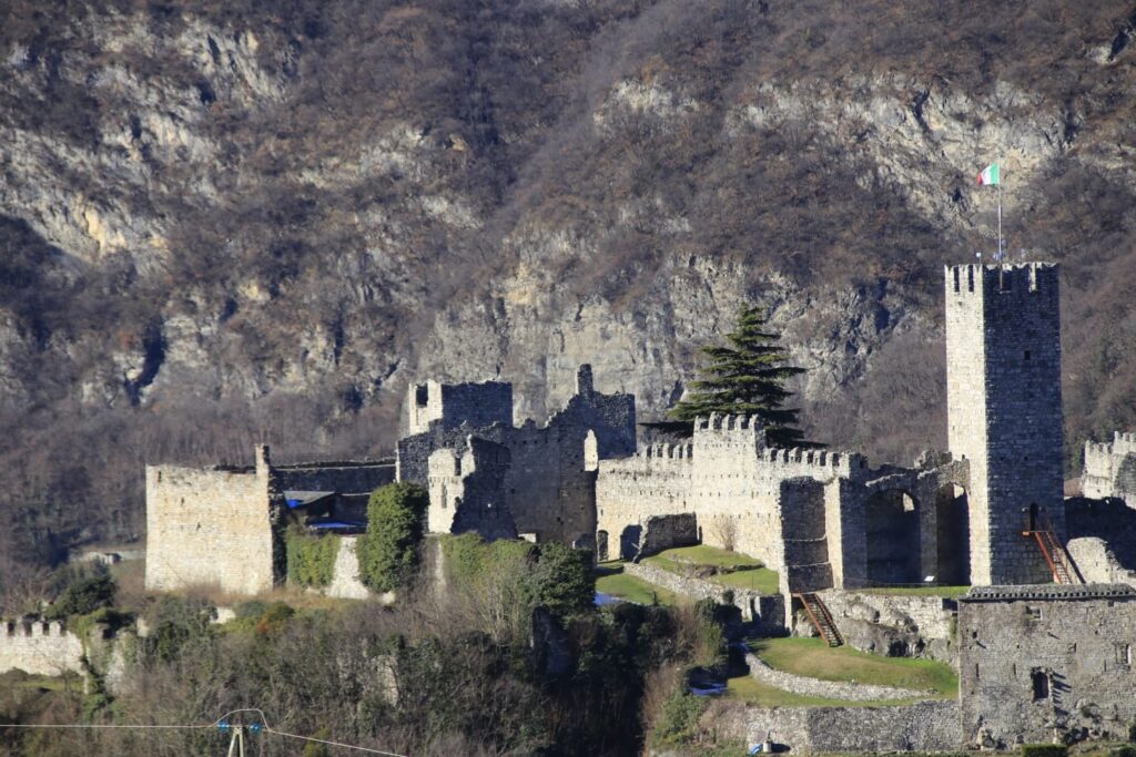 Castello di Breno Valle Camonica (5)