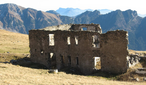 Escursione Monte Colombina Caserma di Pian delle Baste