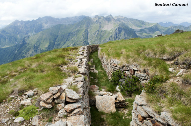 Escursioni in Valle Camonica Cima Rovaia Trincee