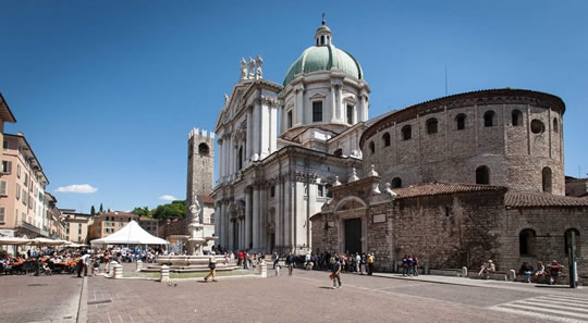 Piazza Duomo Brescia