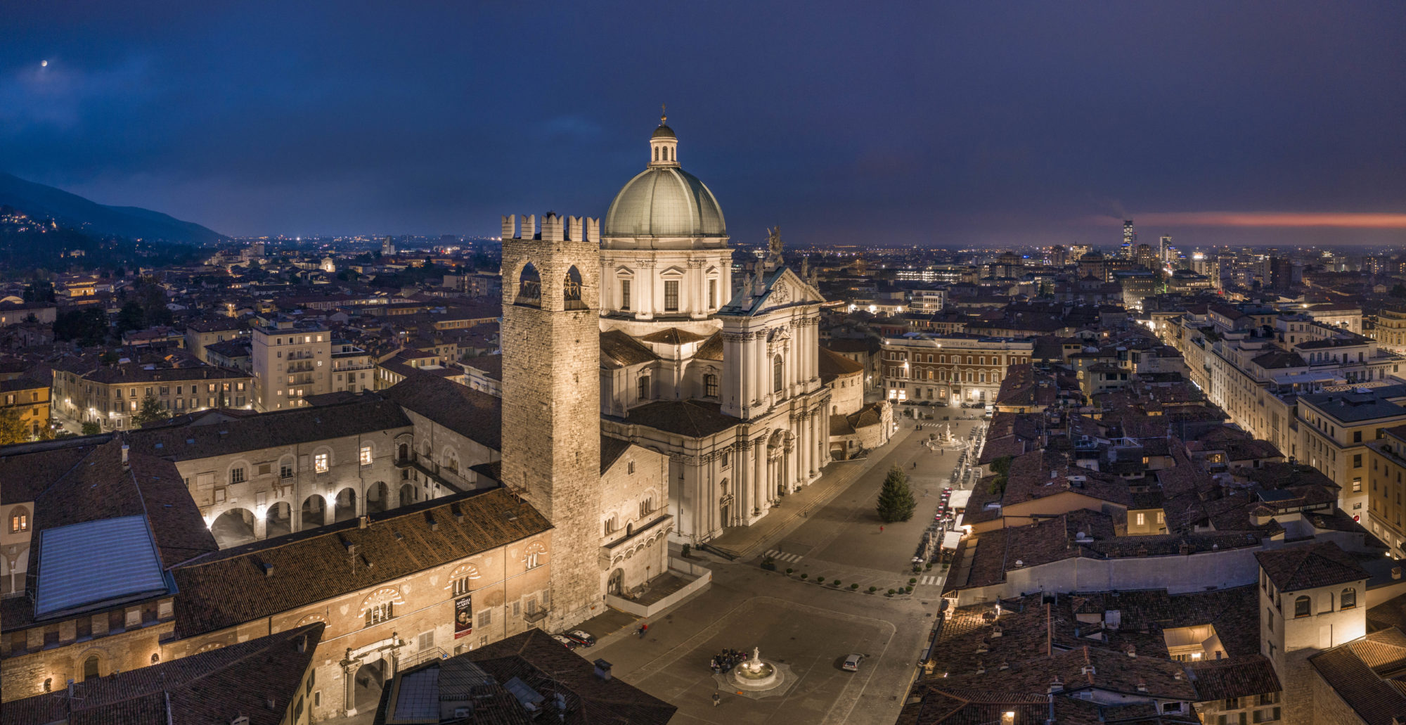 Piazza Duomo Brescia